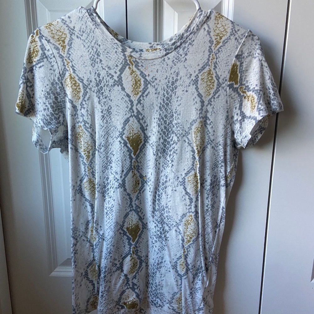 Express T-shirt
